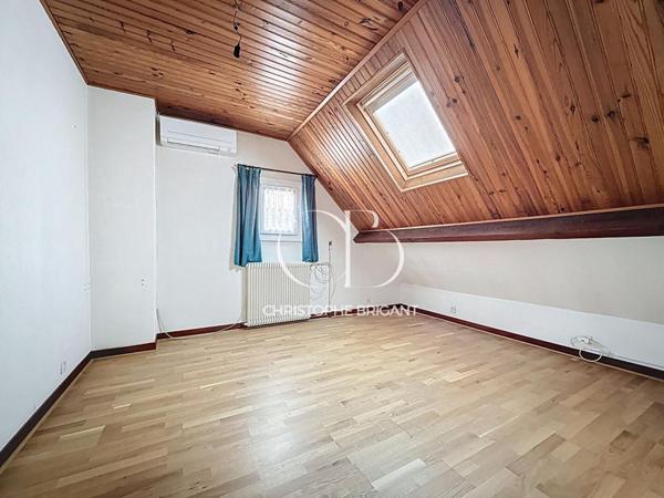 Maison 6 pièces avec sous sol total