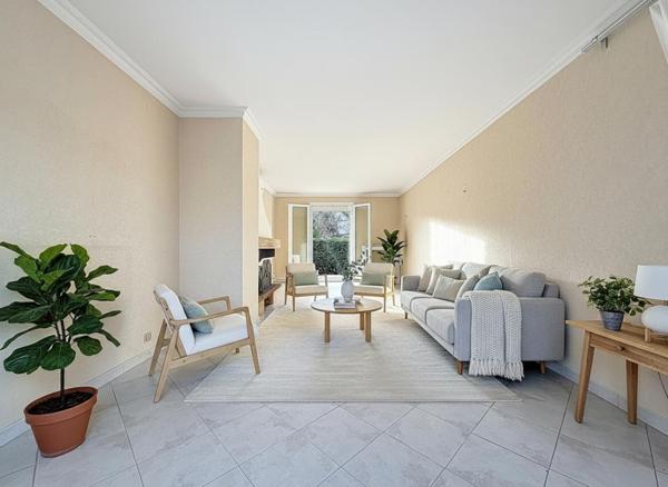 Maison 6 pièces avec sous sol total