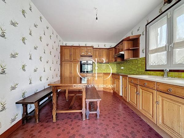 Maison 6 pièces avec sous sol total