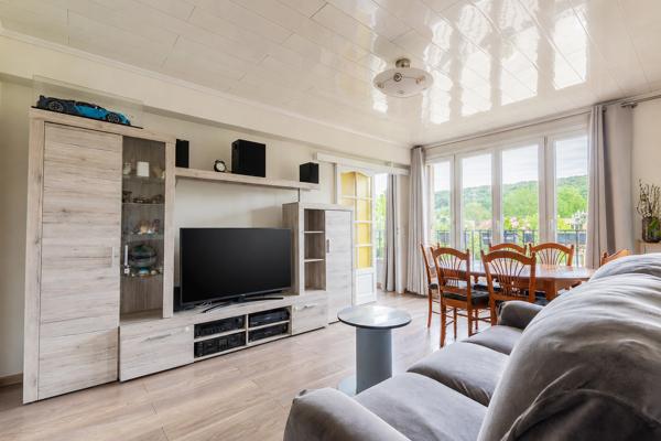 Appartement 4 pièces très lumineux proche RER , Bièvres, DPE D , PARFAIT ÉTAT