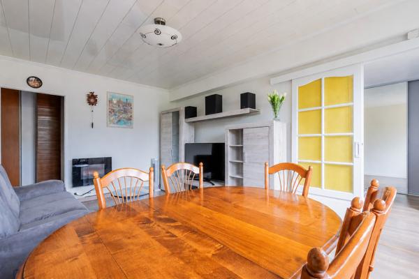 Appartement 4 pièces très lumineux proche RER , Bièvres, DPE D , PARFAIT ÉTAT