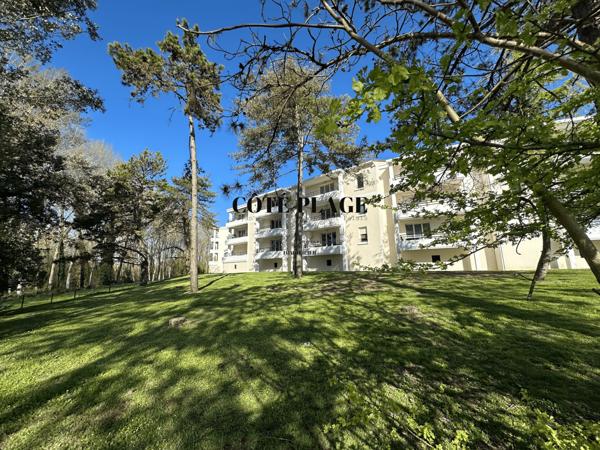 Royan (17200) ROYAN /VAUX - T3 rénové avec terrasse plein sud dans résidence avec piscine au prix de 307.400€ HAI