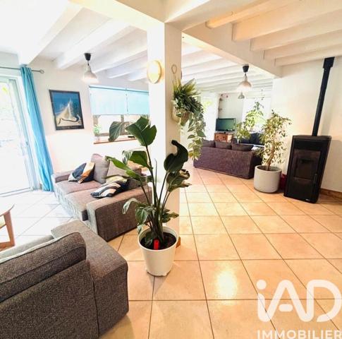 Maison à vendre 14 pièces 294 m² Azur