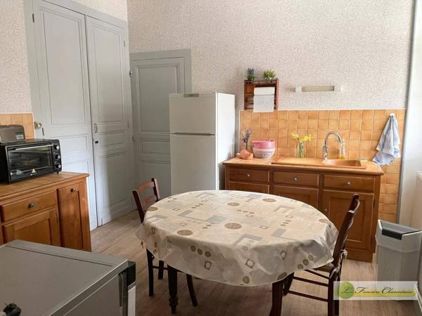 Vente immobilière : Maison à Aigre  5 pièces 147 m² 149 000 €- FONCIERE CHARENTAISE AIGRE.