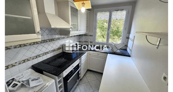 Location Appartement 3 pièces 58 m² - Rueil-malmaison 92500