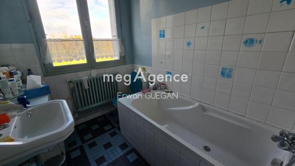 Maison à KERGRIST, 56300 - 8 pièces 154m²