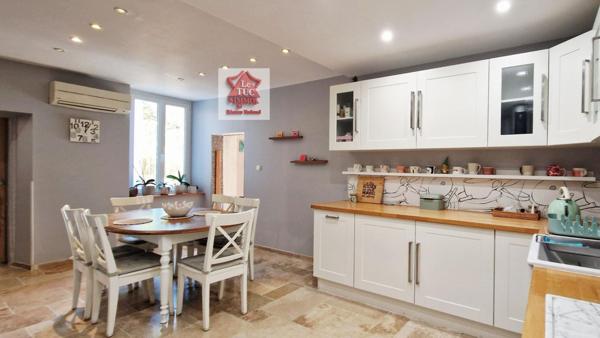 maison de village 84840 lapalud 161 m² habitables avec cour de 50 m² Lapalud (84840)