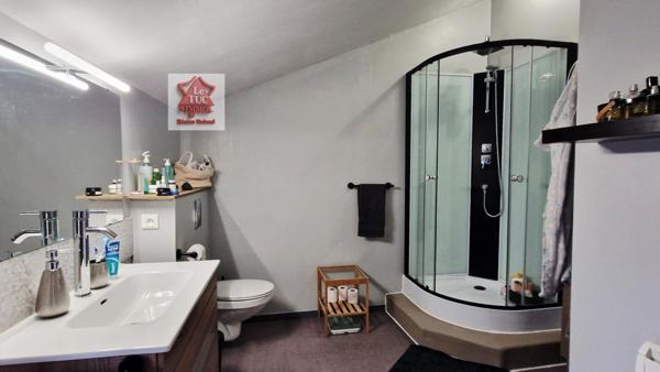 maison de village 84840 lapalud 161 m² habitables avec cour de 50 m² Lapalud (84840)