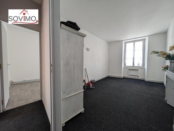 IMMEUBLE A INVESTISSEMENT LOCATIF : 2 APPTS + 1 LOCAL COMMERCIAL