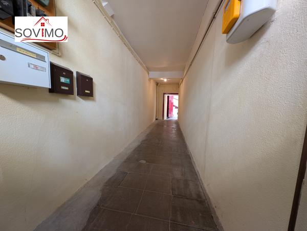 IMMEUBLE A INVESTISSEMENT LOCATIF : 2 APPTS + 1 LOCAL COMMERCIAL