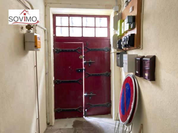 IMMEUBLE A INVESTISSEMENT LOCATIF : 2 APPTS + 1 LOCAL COMMERCIAL