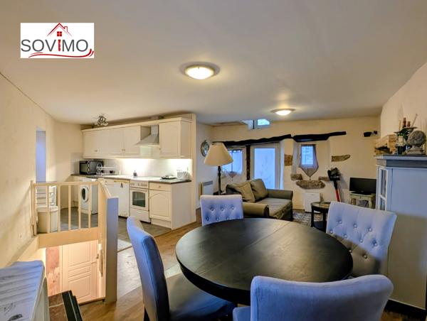 SUR LES HAUTEURS DE LA VILLE, PIED A TERRE A RAFRAICHIR SANS JARDIN