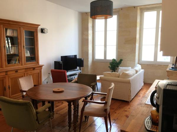 BORDEAUX SAINT MICHEL : APPARTEMENT T4 AVEC CAVE