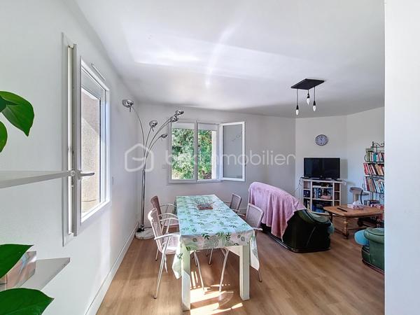 Local d'activités de 408 m²