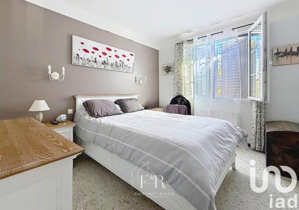 Maison 4 pièces de 100 m² à Morières-lès-Avignon (84310)