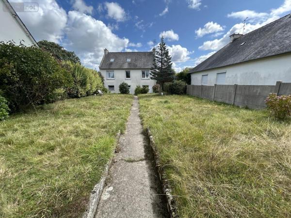 Terrain à Batir à vendre à Saint-Brieuc dans les Côtes-d'Armor (22000), ref : 22007-707