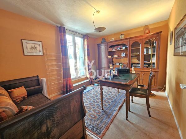 PAU 64000 Quartier de la faculté: T5 avec grande terrasse