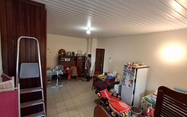 Appartement à vendre    2 pièces • 51 m2 Cayenne