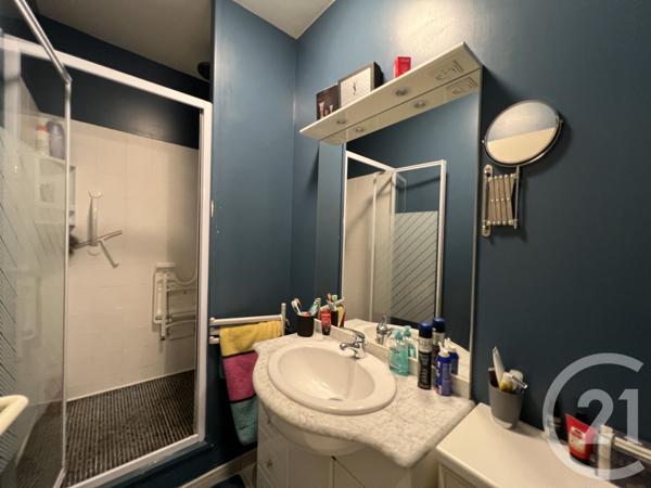 Appartement F4 à vendre  6 pièces - 101,59 m2 ST QUENTIN - 02