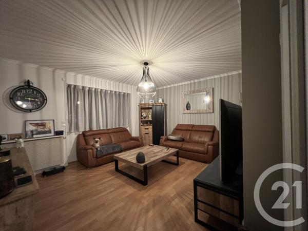 Appartement F4 à vendre  6 pièces - 101,59 m2 ST QUENTIN - 02