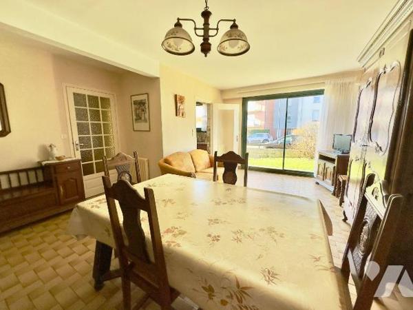 NOUVEAUTE ETUDE SUR TRENTE-CINQ NOTAIRES DE CHANTEPIE ! Rare maison de plain-pied à vendre avec...