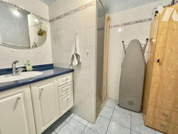 NOUVEAUTE ETUDE SUR TRENTE-CINQ NOTAIRES DE CHANTEPIE ! Rare maison de plain-pied à vendre avec...