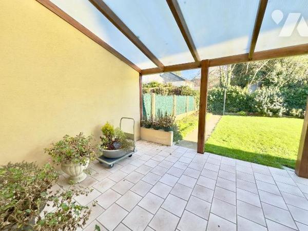 NOUVEAUTE ETUDE SUR TRENTE-CINQ NOTAIRES DE CHANTEPIE ! Rare maison de plain-pied à vendre avec...