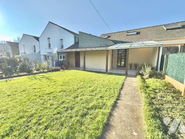 NOUVEAUTE ETUDE SUR TRENTE-CINQ NOTAIRES DE CHANTEPIE ! Rare maison de plain-pied à vendre avec...