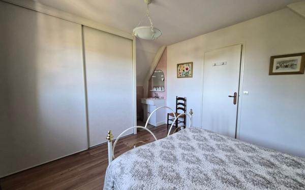 Maison à vendre    4 pièces • 143 m2 Mathieu