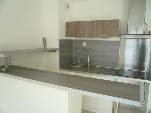 Bel appartement T3 - 55m² + balcon + 2 parkings