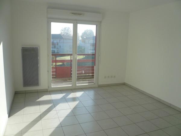 Bel appartement T3 - 55m² + balcon + 2 parkings