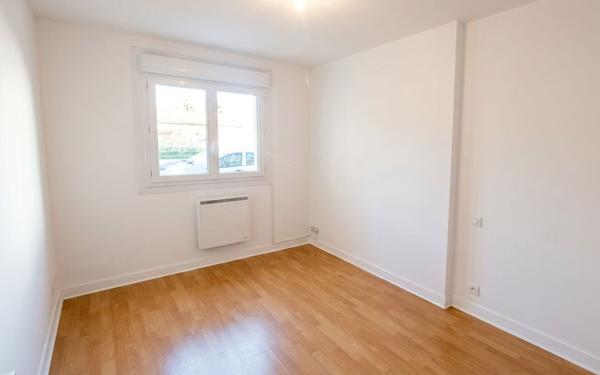 Appartement à vendre    2 pièces • 46 m2 Chevilly-Larue