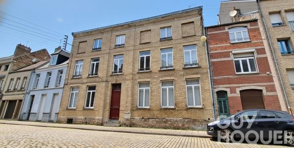 Hôtel Particulier de 418 m² - Coeur Historique de Saint-Omer