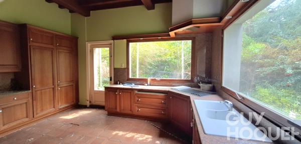 Hôtel Particulier de 418 m² - Coeur Historique de Saint-Omer