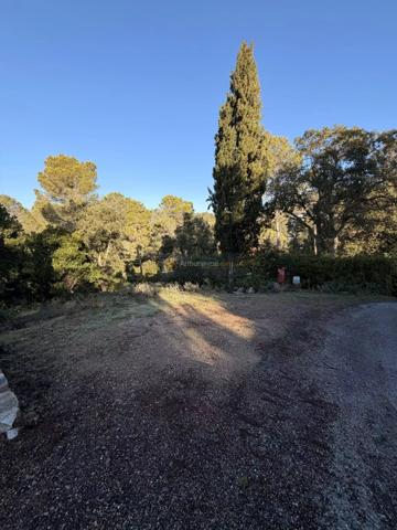 Vente Terrain 232 m2 à Fréjus