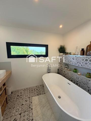 Maison entièrement rénovée à Artigues de 151 m².