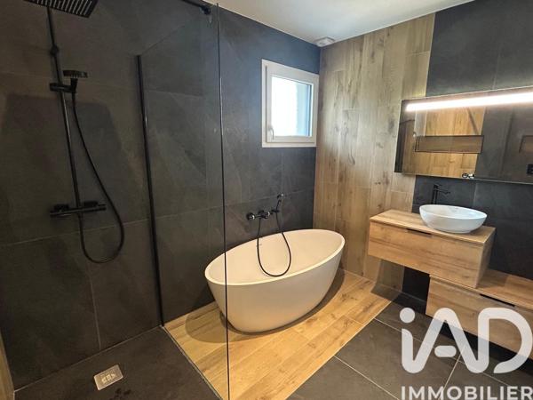 Maison à vendre 5 pièces 136 m² Saint-Jean-de-Gonville