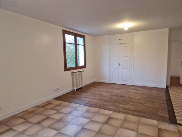 Maison de ville à vendre à Beaulieu-lès-Loches dans l'Indre-et-Loire (37600), ref : 2025/15