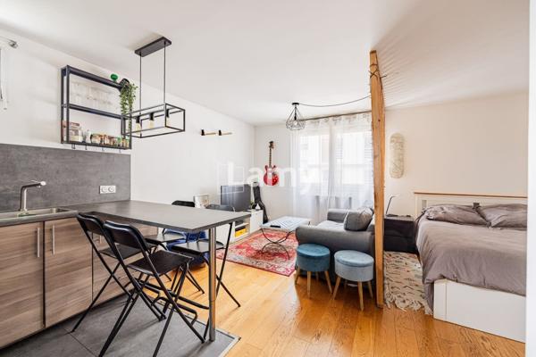 Vend studio a croix de chavaux