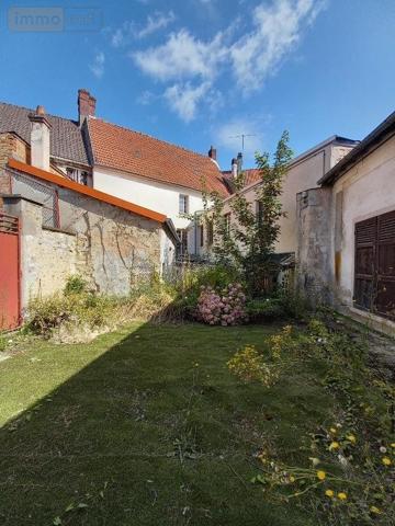Immeuble à vendre à Fère-en-Tardenois dans l'Aisne (02130), ref : 02040-201