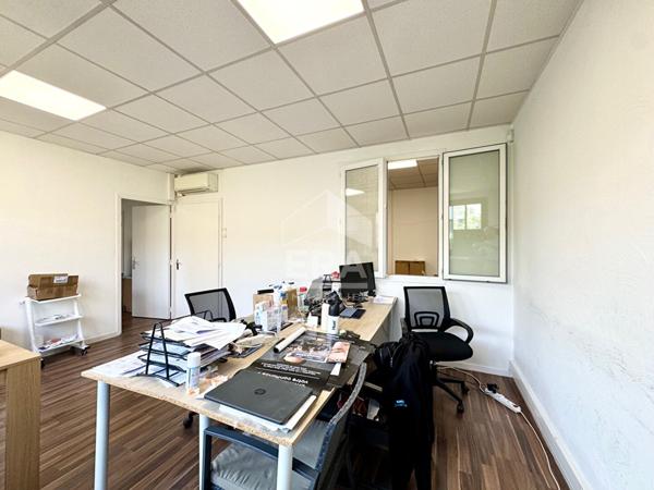 BUREAUX MOUGINS 71M²