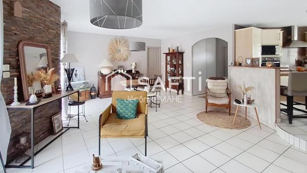 Maison plain pied 3 chambres + préau