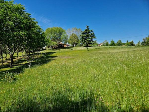 Terrain constructible - Saint-cyprien Coux-et-Bigaroque Terrain Constructible de 3113 m2