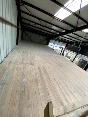 A LOUER : local d'activité 435 m² - LA CHAPELLE-SUR-ERDRE