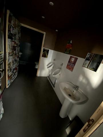 A LOUER : local d'activité 435 m² - LA CHAPELLE-SUR-ERDRE