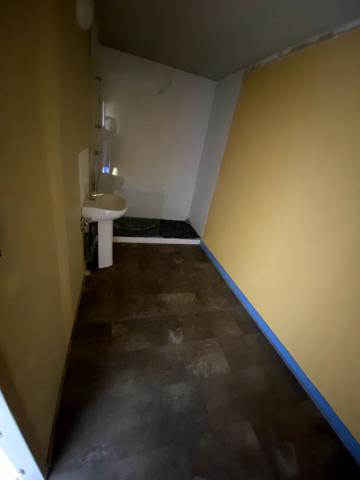 A LOUER : local d'activité 435 m² - LA CHAPELLE-SUR-ERDRE