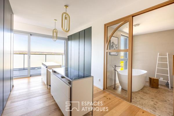 Triplex contemporain avec terrasses et vue panoramique
