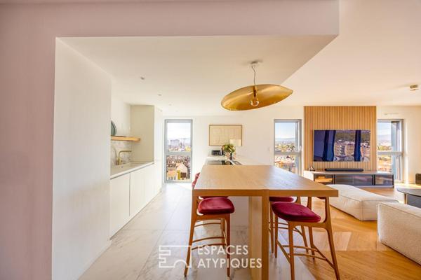 Triplex contemporain avec terrasses et vue panoramique