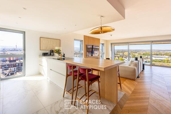 Triplex contemporain avec terrasses et vue panoramique