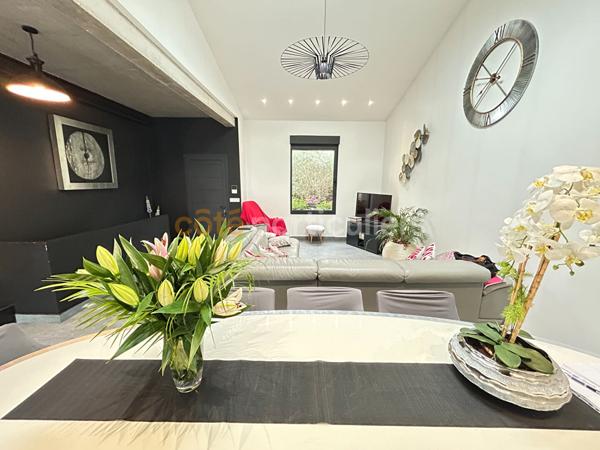 Vente
                Maison76,31 m² - 4 Pièces -
                    VILLENEUVE LE ROI (94290)